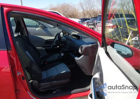 2013 Toyota Prius C Two из США, поврежденный, VIN JTDKDTB37D1548499